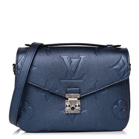 louis vuitton metis outfit|Louis Vuitton pochette metis navy.